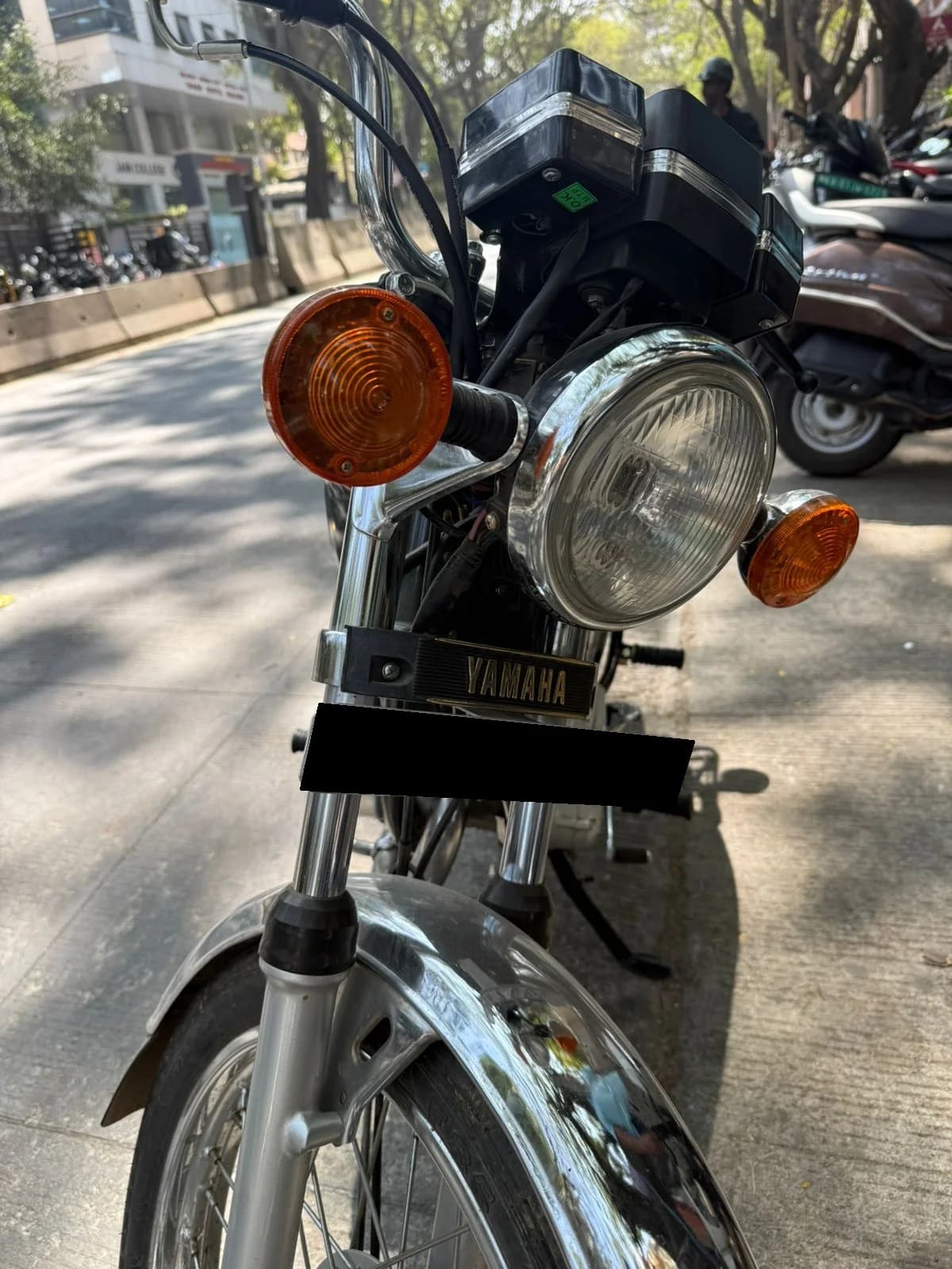 1988 Yamaha RX 100 bottle green - portrait 1